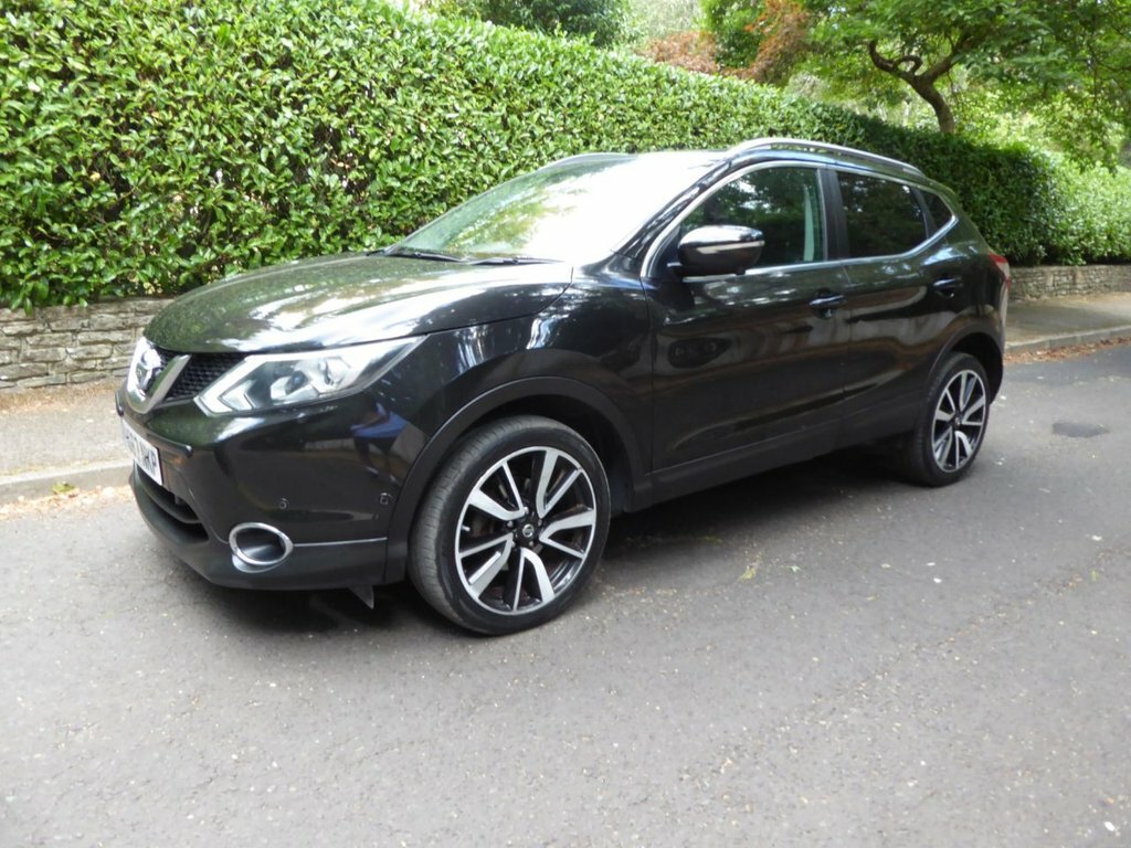 Nissan Qashqai 1.6L Tekna Black #3