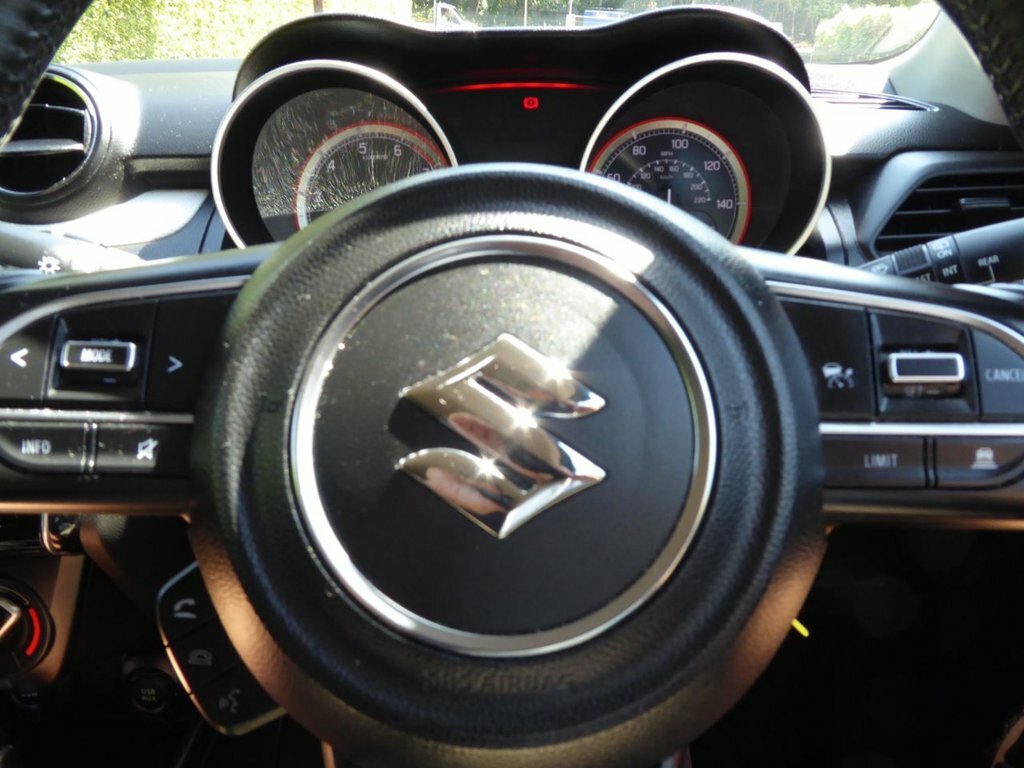 Suzuki Swift 1.4 Boosterjet 48V Hybrid Sport Apple Car Play #16