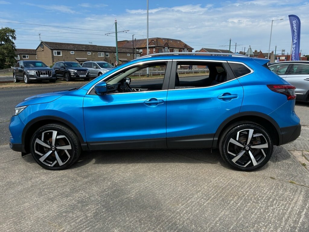 Nissan Qashqai 1.6L Tekna Blue #3