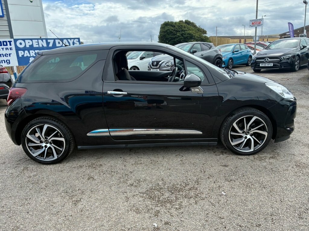 DS DS 3 1.6L Connected Chic Black #4