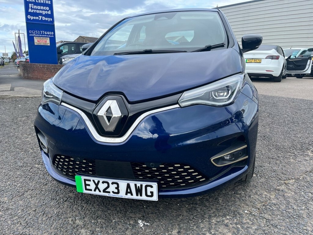 Renault Zoe Hatchback Blue #6
