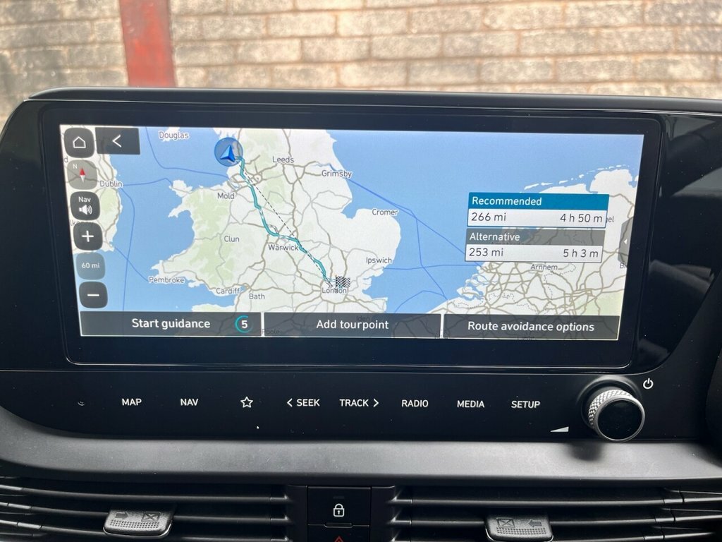 Hyundai I20 1.0T Gdi Advance Green #12