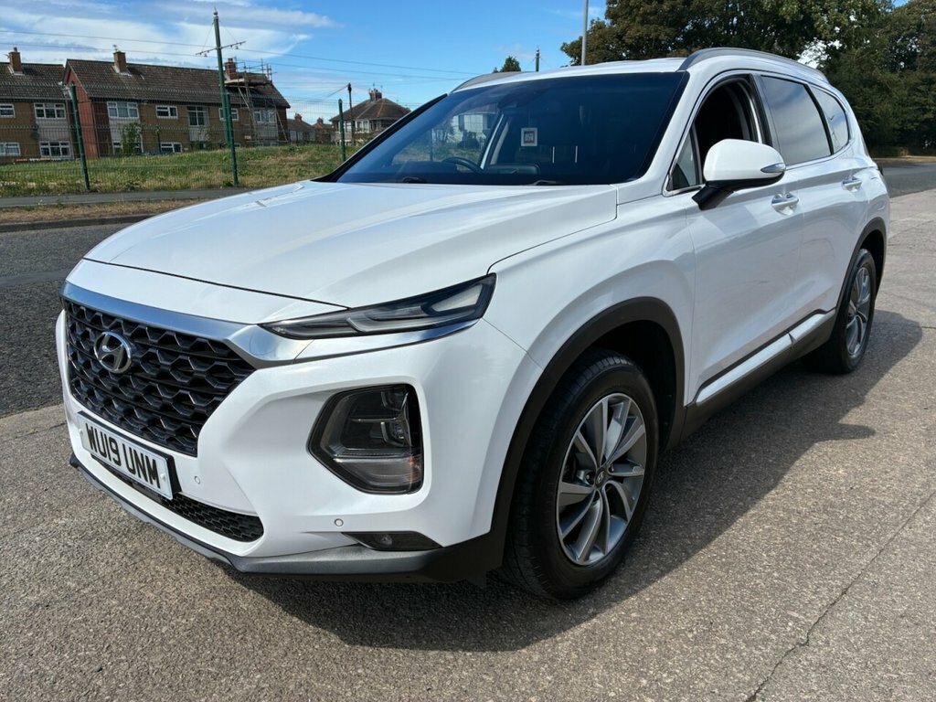 Hyundai Santa Fe 2.2L Premium White