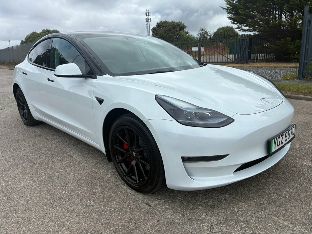 Tesla Model 3 Saloon White #2