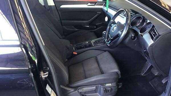 Volkswagen Passat 2L Se Business Black #4