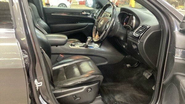 Jeep Grand Cherokee 3L Overland Grey #4