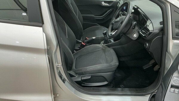 Ford Fiesta 1.1L Zetec Silver #6