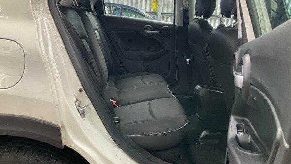 Fiat 500X 1L Urban White #4