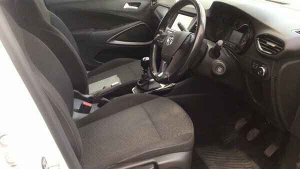 Vauxhall Crossland 1.2L Design White #2