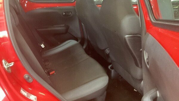Peugeot 108 1L Active Red #3