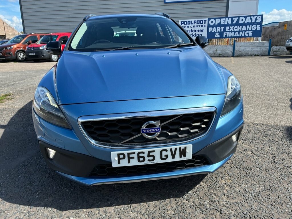 Volvo V40 Cross Country 1.6L Lux Nav PF65GVW Blue #6