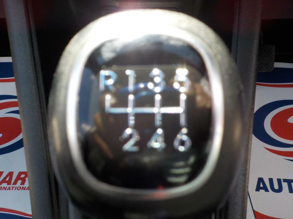 Hyundai Ix20 1.6 Crdi Blue Drive Se Nav Hatchback Ma Blue #17