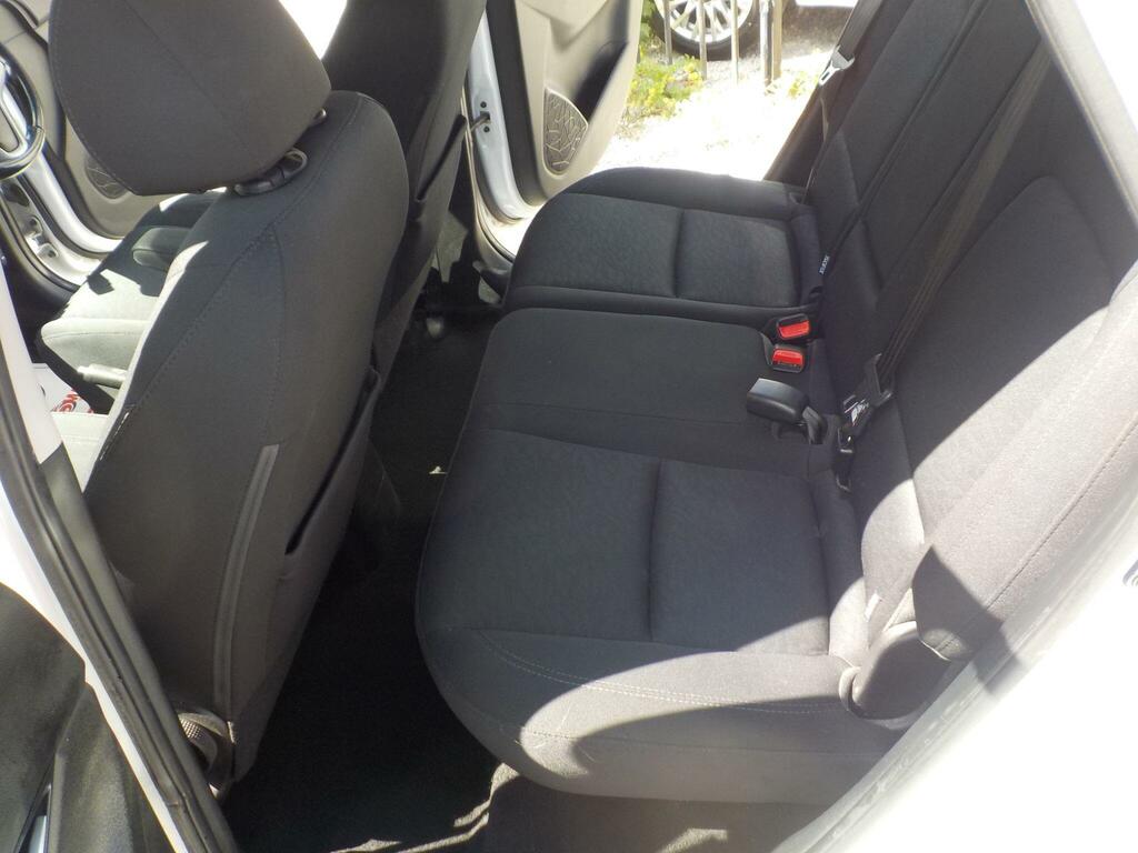 Hyundai Ix20 1.6 Crdi Blue Drive Se Nav Hatchback Ma Blue #27