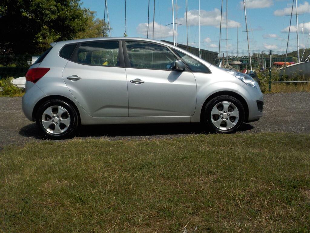 Kia Venga 1.4 Ecodynamics 2 Euro 5 S S Black #6