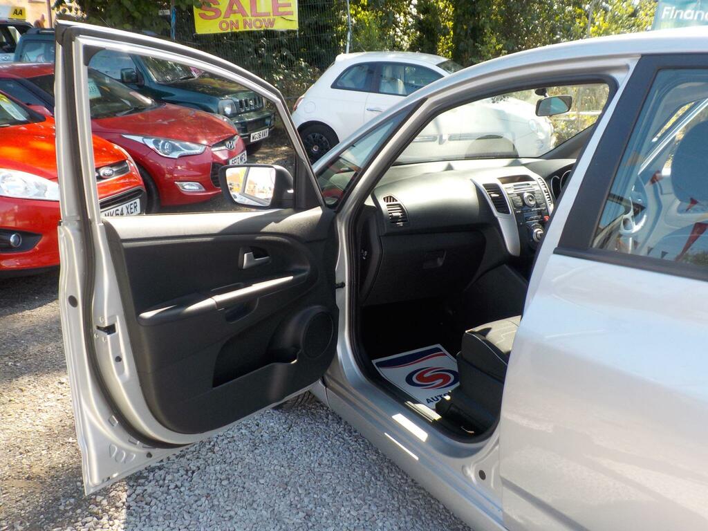 Kia Venga Mpv 1.4 Ecodynamics 2 Euro 5 Ss 201212 Red #27