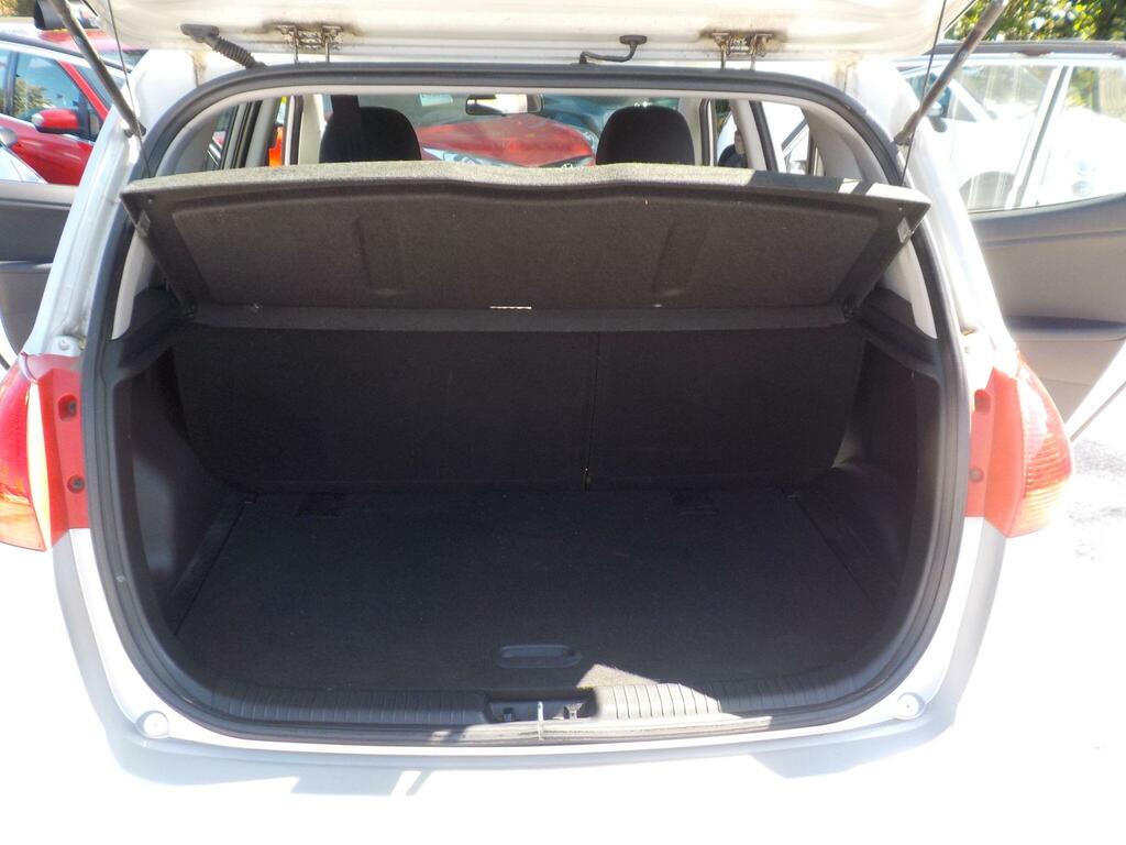 Kia Venga Mpv 1.4 Ecodynamics 2 Euro 5 Ss 201212 Red #22