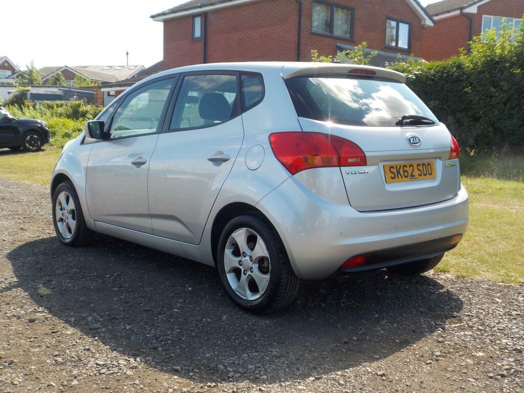 Kia Venga 1.4 Ecodynamics 2 Euro 5 S S Black #3