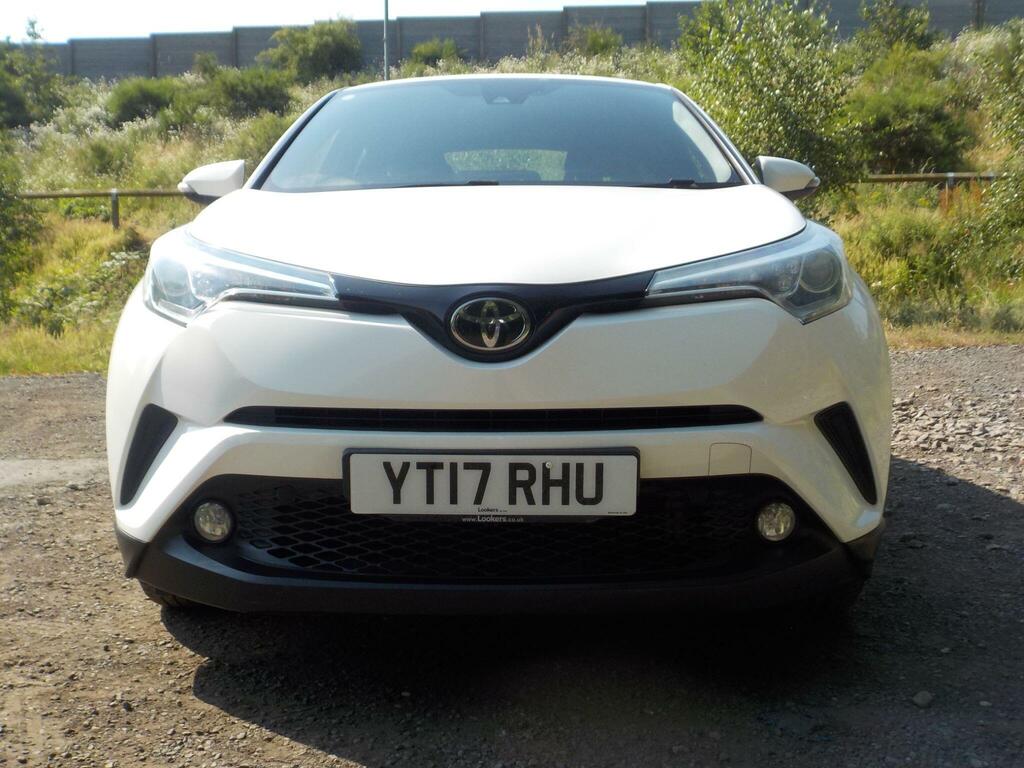 Toyota C-Hr Icon White #8