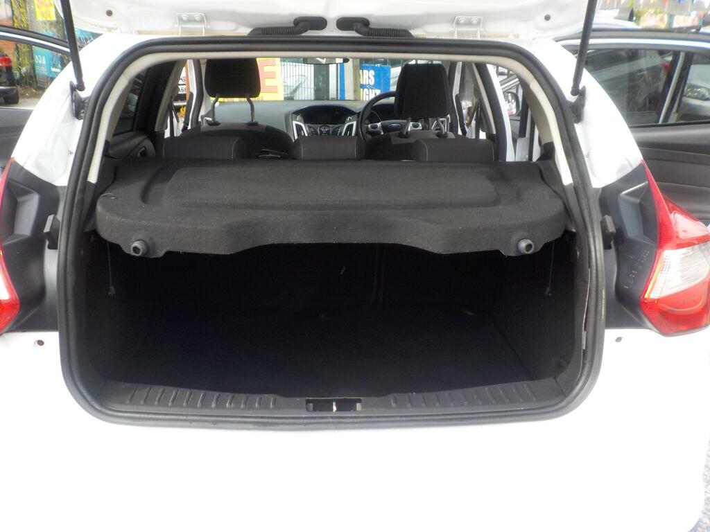 Ford Focus 1.6 Zetec Hatchback Euro 5 105 Blue #21