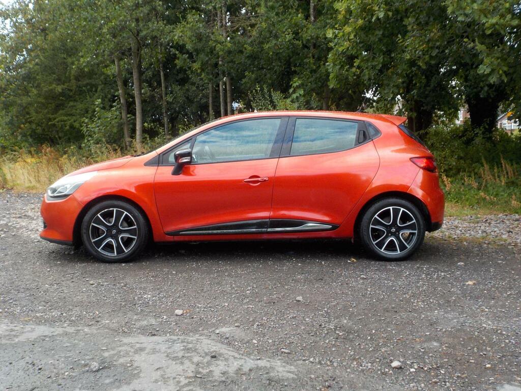 Renault Clio 1.5 Dci Dynamique Nav Euro 6 S S Red #2