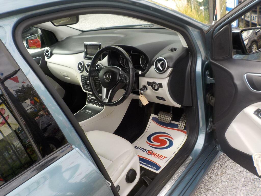 Mercedes-Benz B Class 1.8 B200 Cdi Sport 7G-dct Euro 5... Red #10