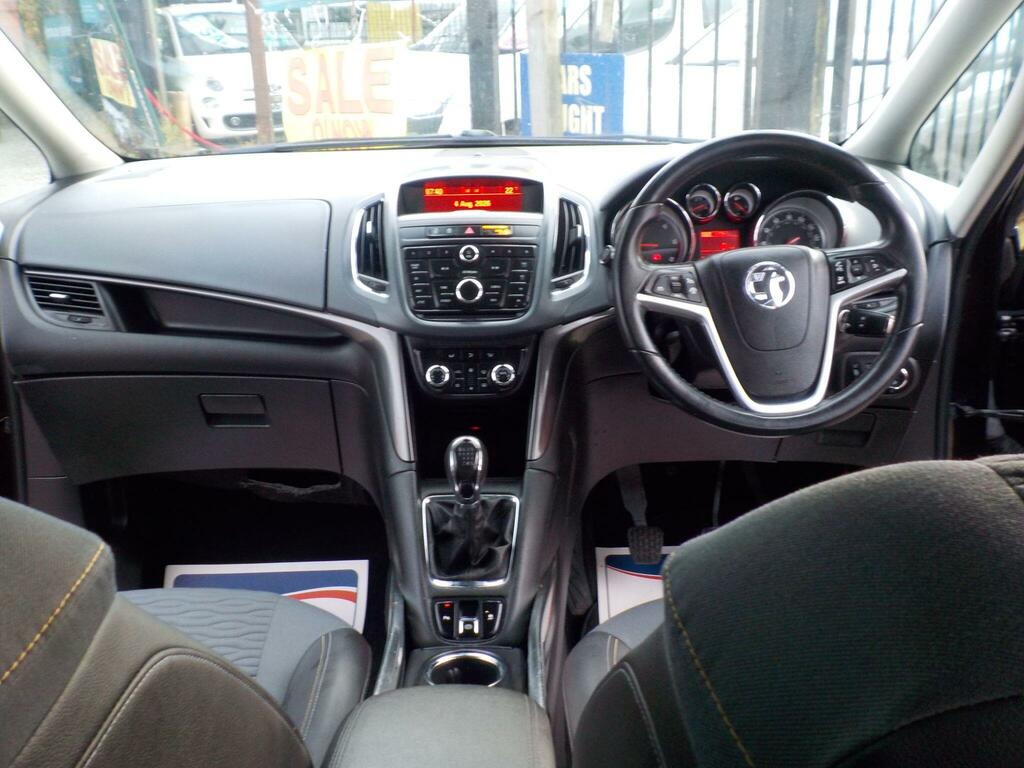 Vauxhall Zafira Tourer Mpv Silver #12