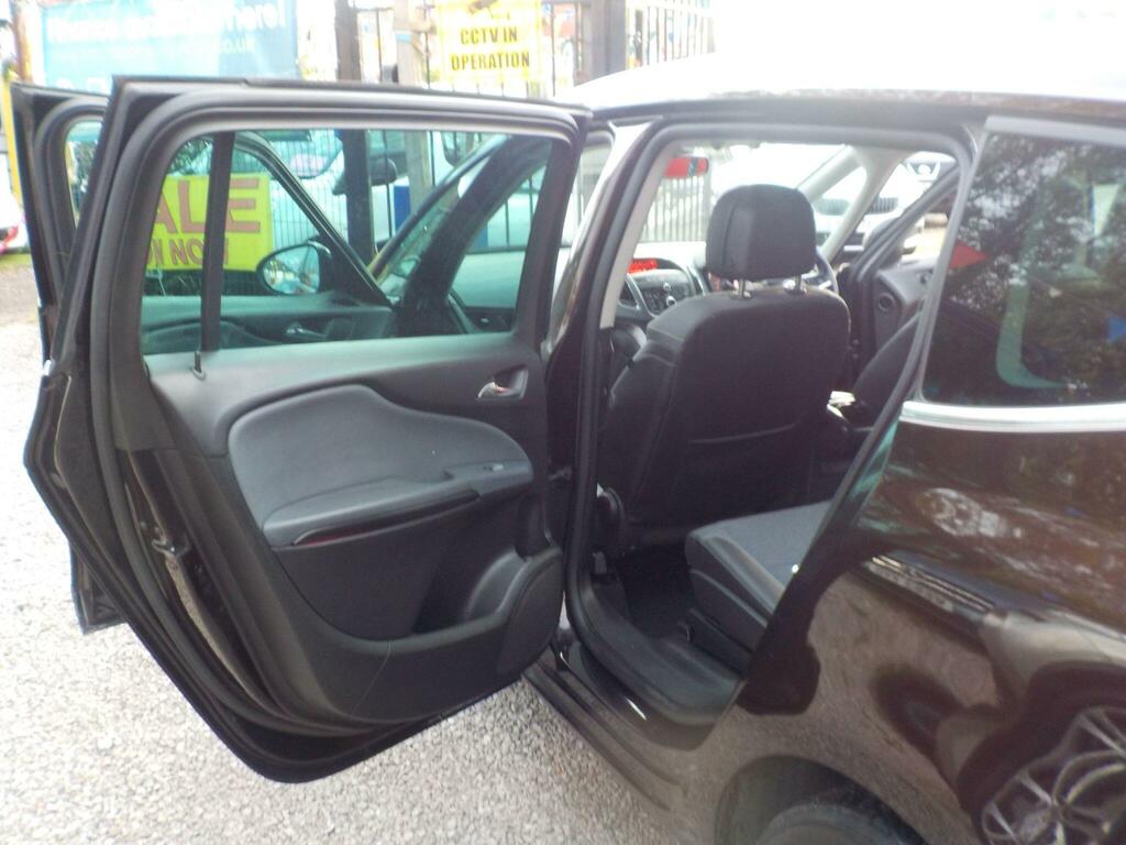 Vauxhall Zafira Tourer Mpv Silver #26
