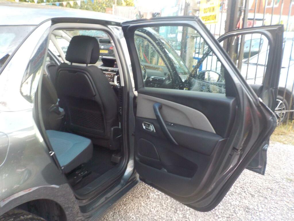Citroen C4 Picasso C4 Picasso Feel Blue Hdi Ss White #22