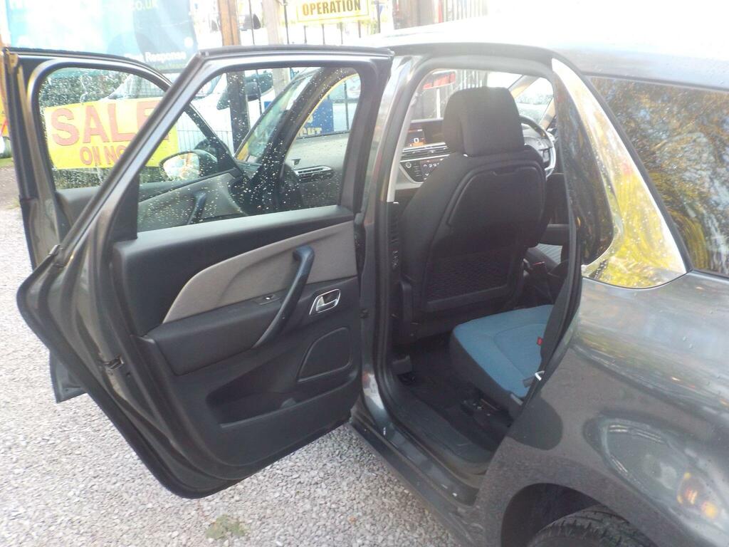 Citroen C4 Picasso C4 Picasso Feel Blue Hdi Ss White #26
