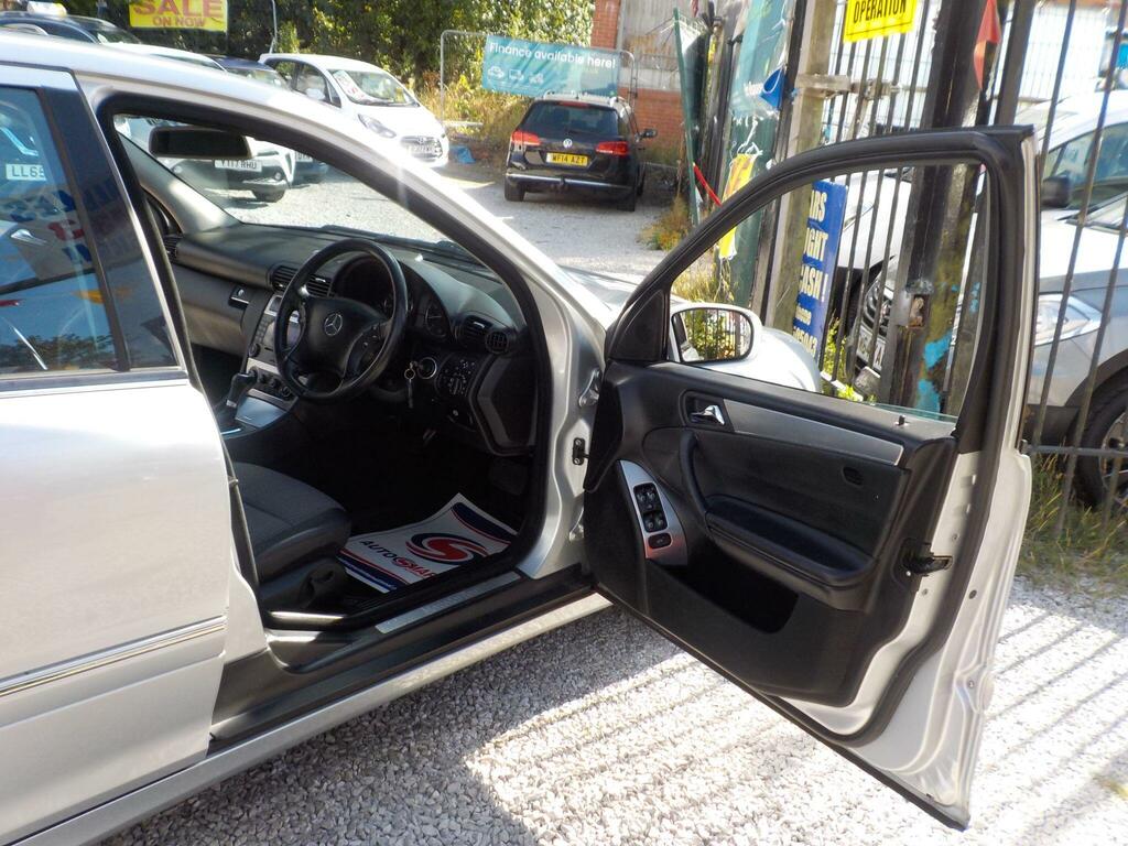Mercedes-Benz C Class Saloon 1.8 C180 Kompressor Classic Se 200555 Blue #18