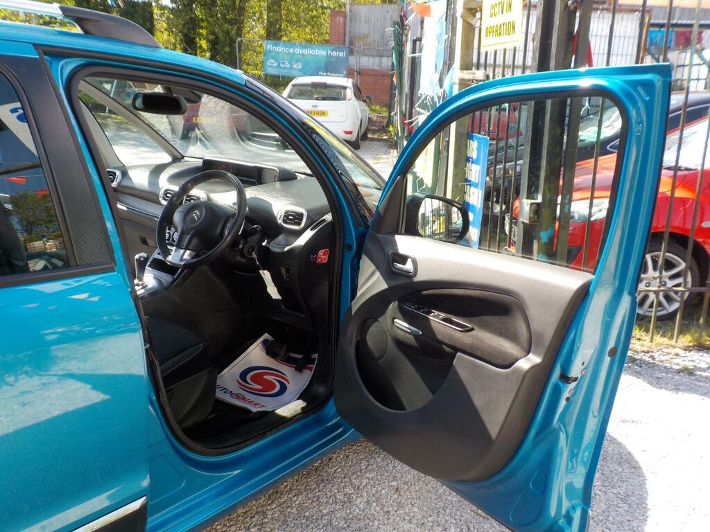 Citroen C3 Picasso Picasso 1.6 Hdi Vtr White #17
