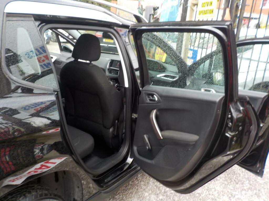 Peugeot 2008 1.2 Vti Allure Black #19