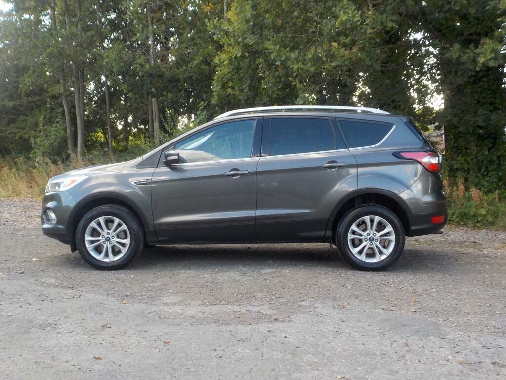Ford Kuga 1.5 Tdci Titanium Euro 6 S S Black #2