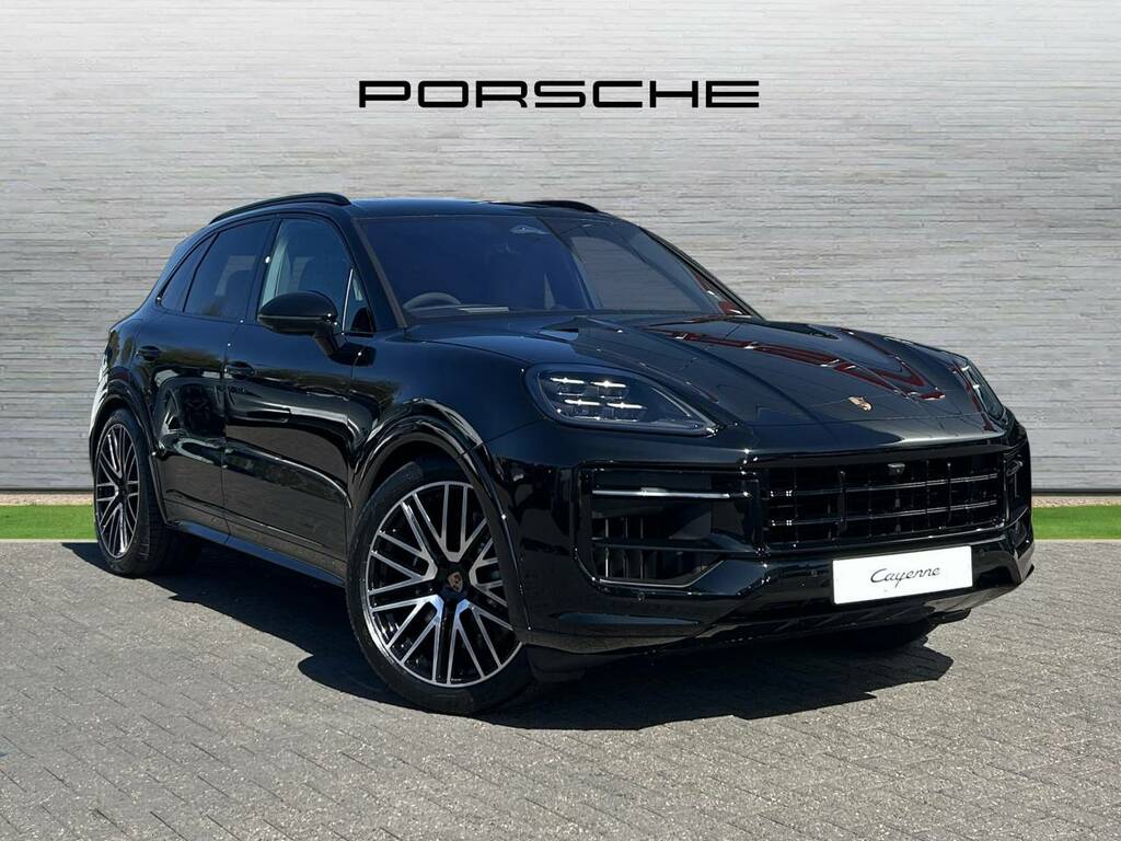 Porsche Cayenne Gts Black