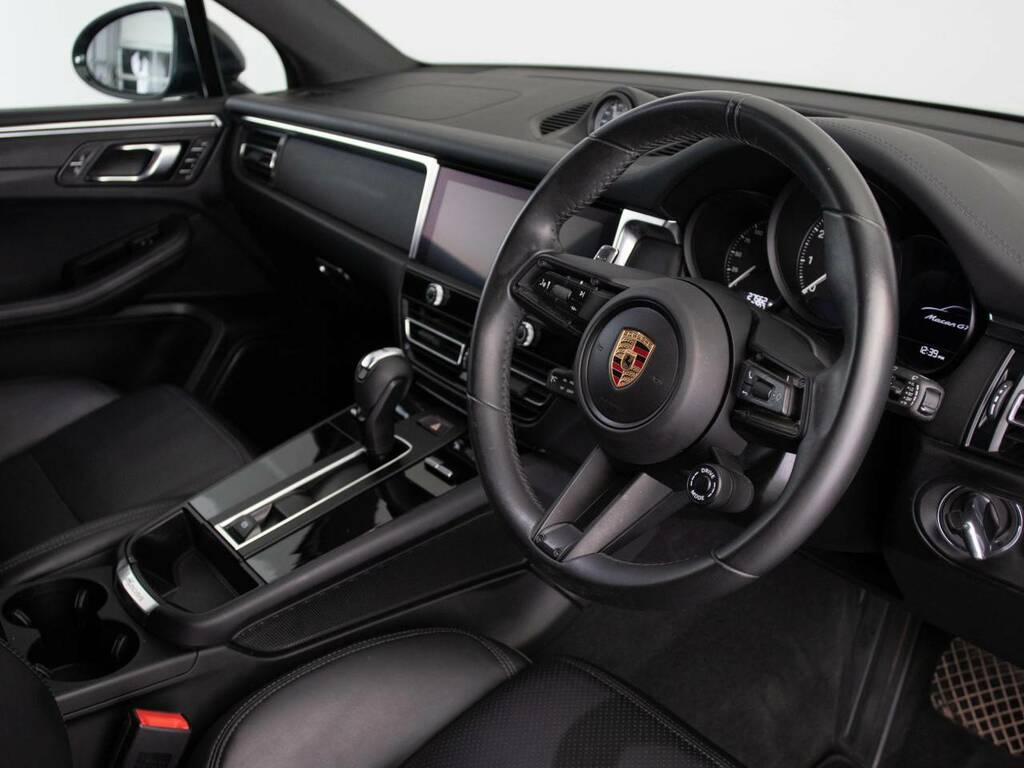 Porsche Macan Gts Grey #4