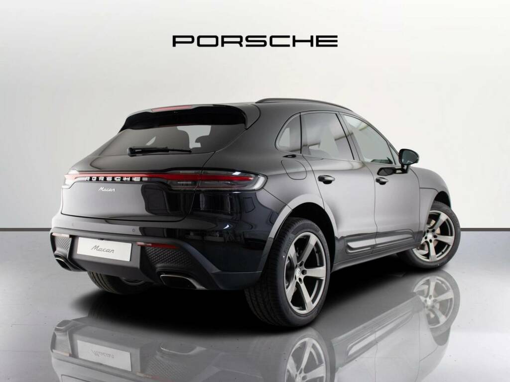Porsche Macan Suv Black #3
