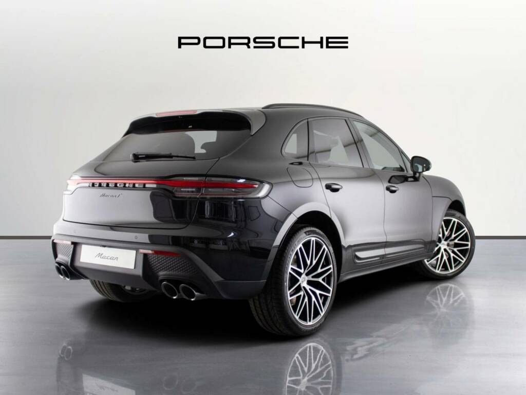 Porsche Macan T Black #3