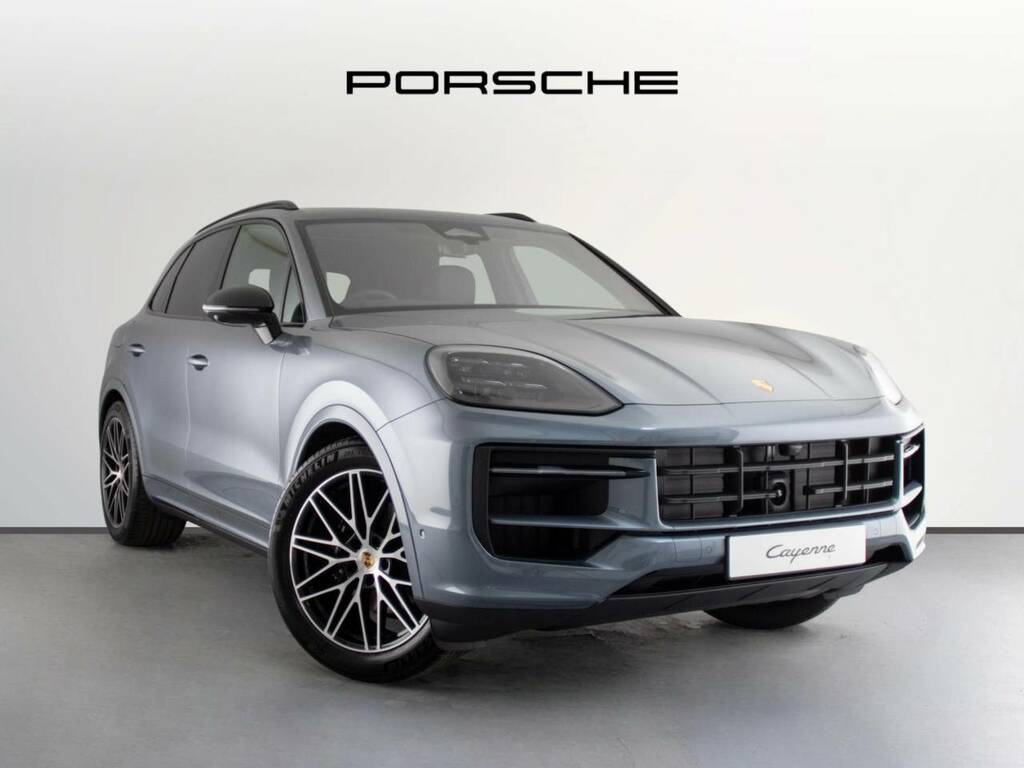 Porsche Cayenne Black Edition Grey