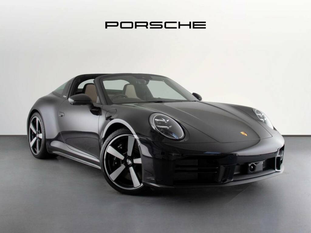 Porsche 911 Targa 4S Black
