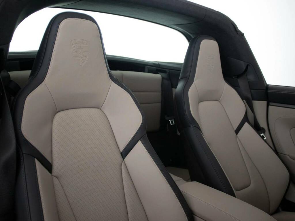 Porsche 911 Targa 4S Black #5