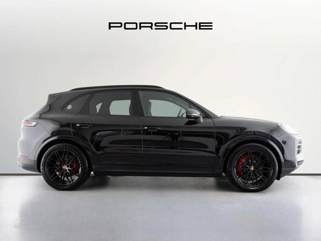 Porsche Cayenne S Black #2