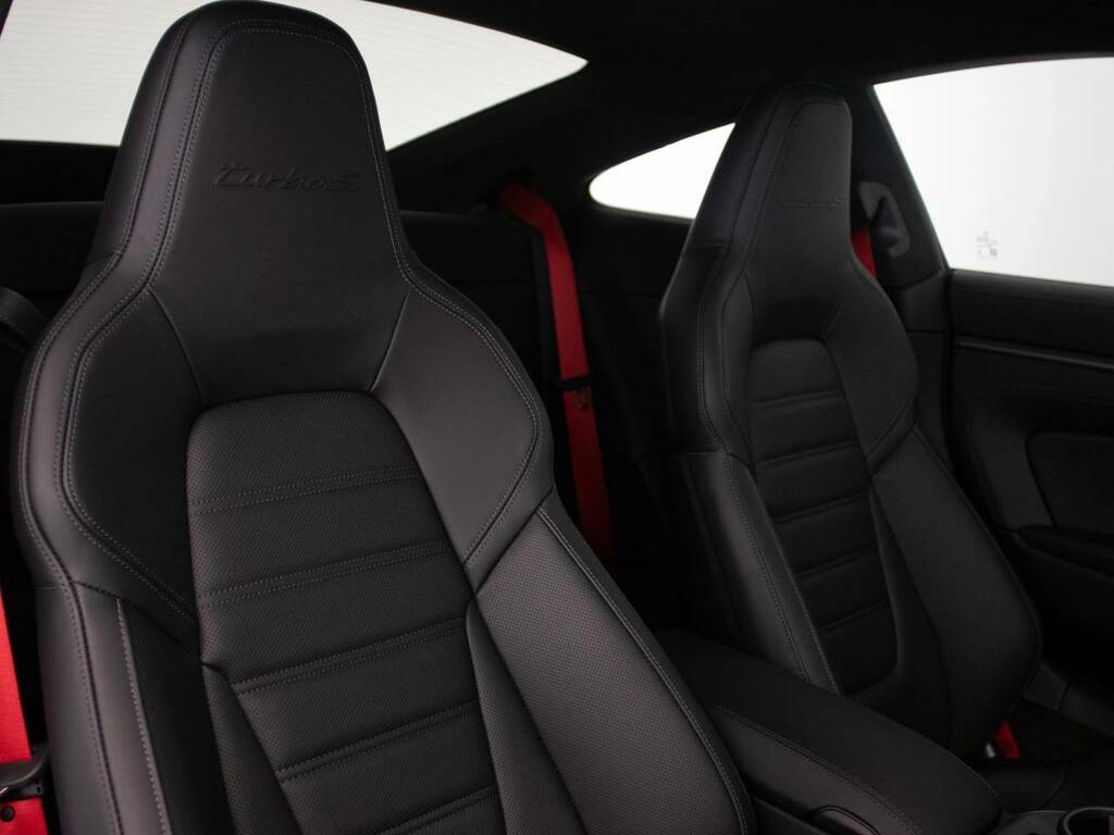 Porsche 911 Turbo S Black #5