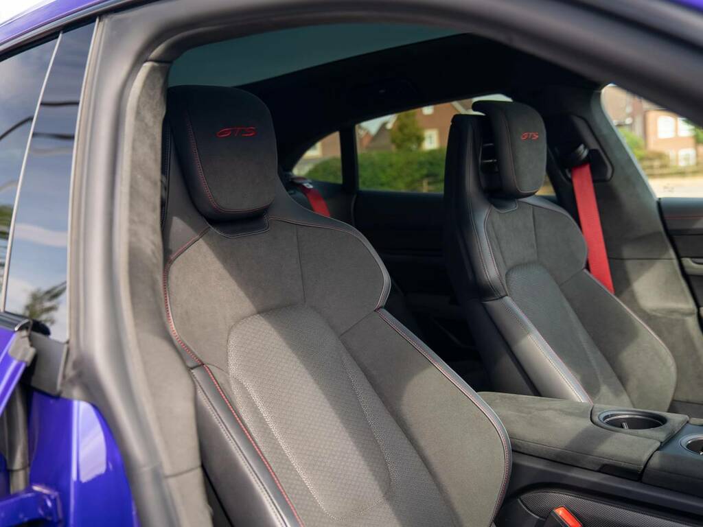 Porsche Taycan Gts Sport Turismo Blue #5