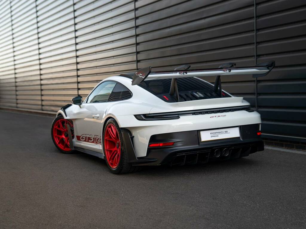 Porsche 911 Gt3 Rs My24 White #2