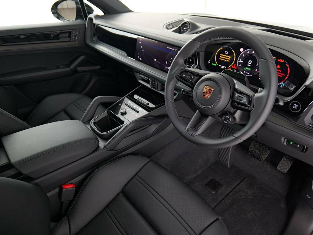 Porsche Cayenne E-hybrid Coup233 Black Edition Black #4