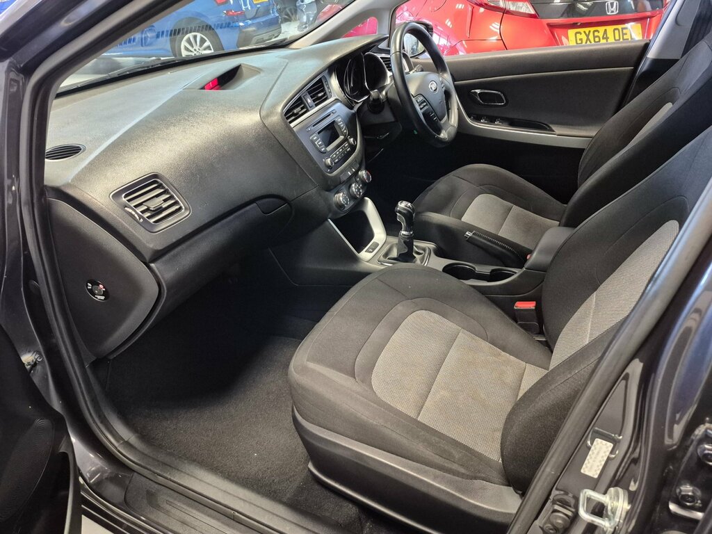Kia Ceed 1.6 Crdi 3 Sportswagon Dct Euro 6 Ss White #22