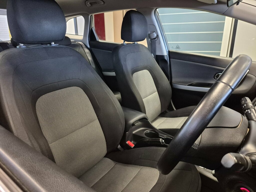 Kia Ceed 1.6 Crdi 3 Sportswagon Dct Euro 6 Ss White #21