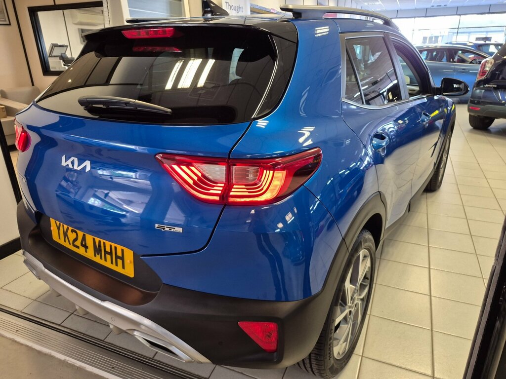 Kia Stonic 1.0 T Gdi Mhev 3 Suv Hybrid Dct Euro 6 Red #8