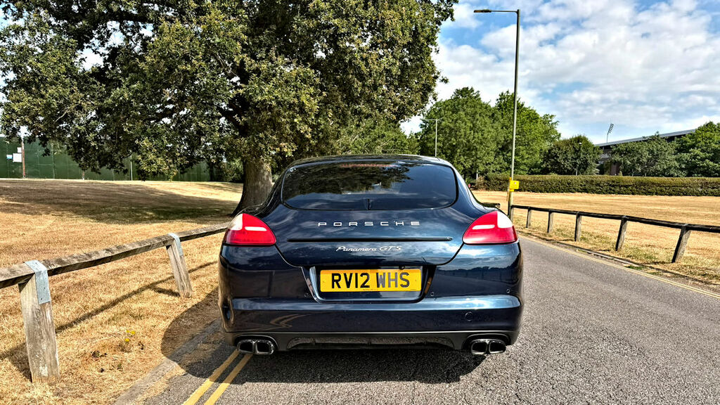 Porsche Panamera Gts Low Mileage Mega Spec Stunning Car Terrific Va Blue #3