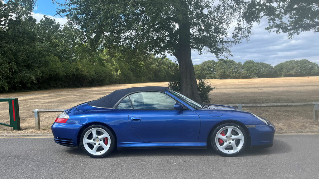 Porsche 911 C4s Tiptronic S Cabriolet A Really Good Looking Ca